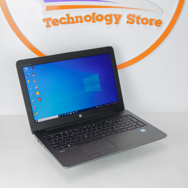 HP ZBooK 15 G3 i7 6th HQ 16 Ram / 256 SSD