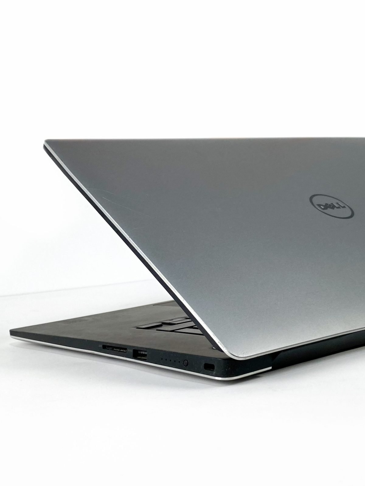 DELL Precision 5520 Core i7 7th 16 Ram / 512 SSD tactile 4k – Image 8